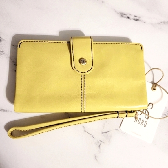NWT HOBO Marshal Lemon Grass Leather Wallet/Wristlet with Wanderlust Lining - Picture 2 of 10
